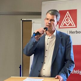 Mit Frank Inderthal bei der Betriebsrätekonferenz der IG Metall in Herborn.